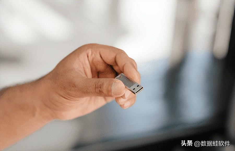 裝系統的u盤怎么恢復